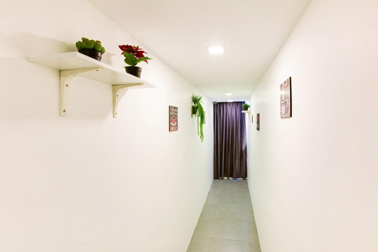 Oyo 89631 988 Hotel Johor Bahru Eksteriør billede